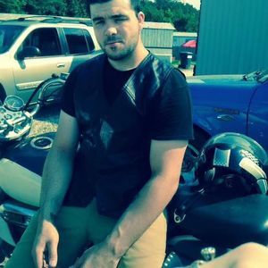 Meet your Posher, Raymond